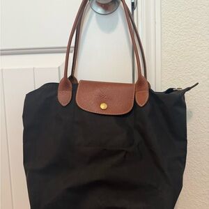 Authentic Longchamp Le Pliage Original Medium tote bag in black & brown